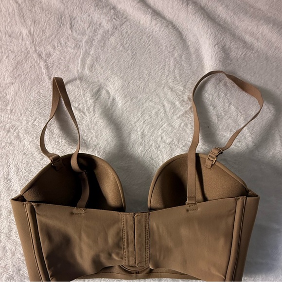 NEW SKIMS Deep V Tan Underwire Bra XS - Picture 4 of 7